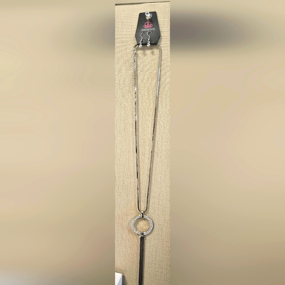 Paparazzi Silver Jewelry Set with Earrings and Necklace
